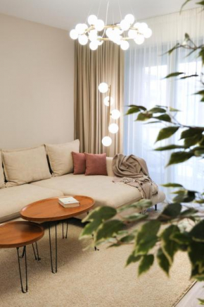 Modern 2-Room Apartment, Free Underground Parking
